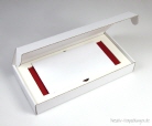 Klappdeckelbox 212-05 wei&szlig; mit Kartoneinlage und Schiebe-Geschenkverpackung