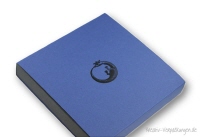 Pr&auml;gung in schwarz auf Schiebebox